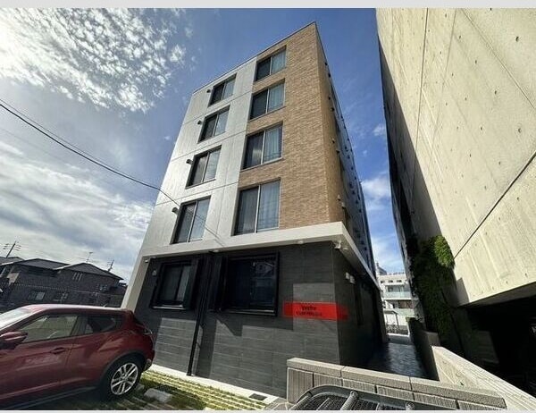 quador GOKISO PREMIEREの物件外観写真