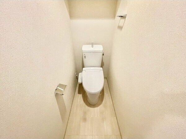 プレサンス錦通THE葵の物件内観写真