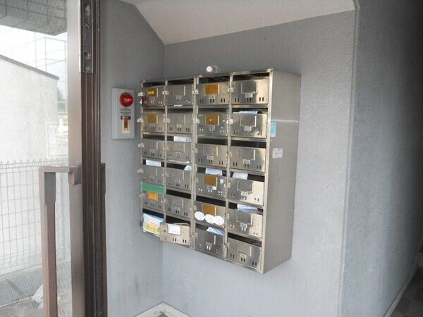 Raiz西高蔵の物件外観写真