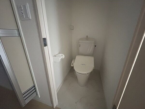 Raiz西高蔵の物件内観写真