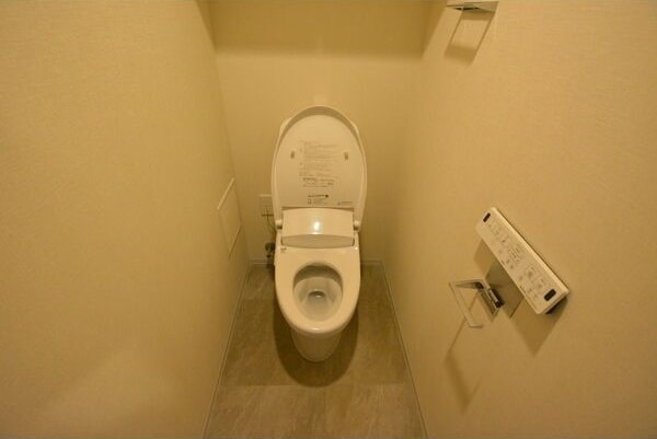 オープンレジデンシア名古屋駅THE COURTの物件内観写真