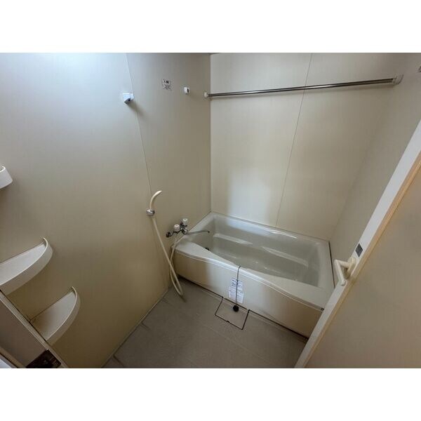 サンライズ新舞子の物件内観写真