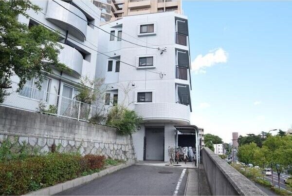 CSレジデンスの物件外観写真