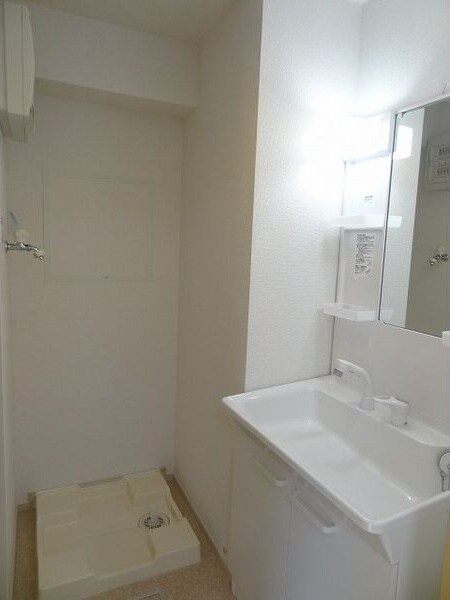 モデッサ芳野Sの物件内観写真