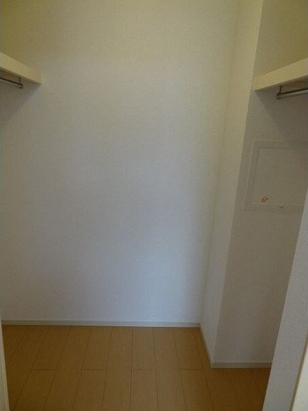 モデッサ芳野Sの物件内観写真