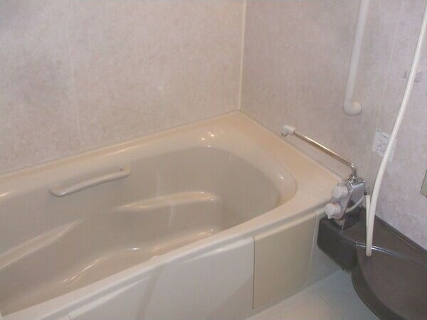 エクスランス月見坂の物件内観写真