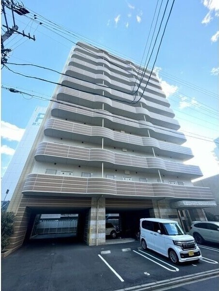 ノヴェル新栄の物件外観写真