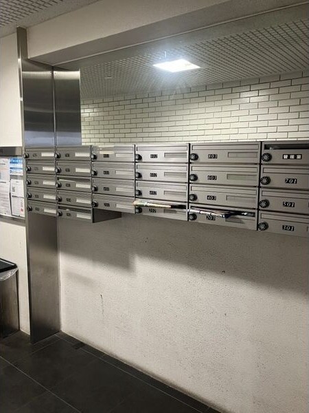 レスカール千代田の物件外観写真