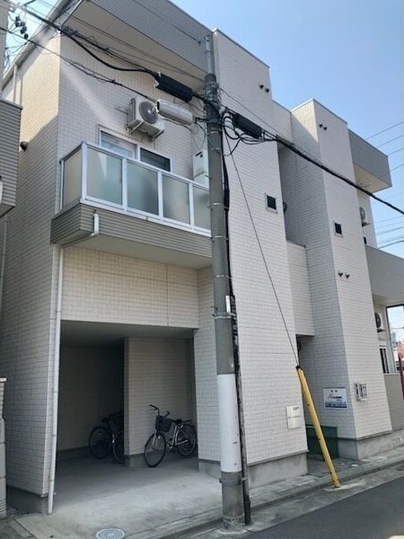 エムズガーデンの物件外観写真