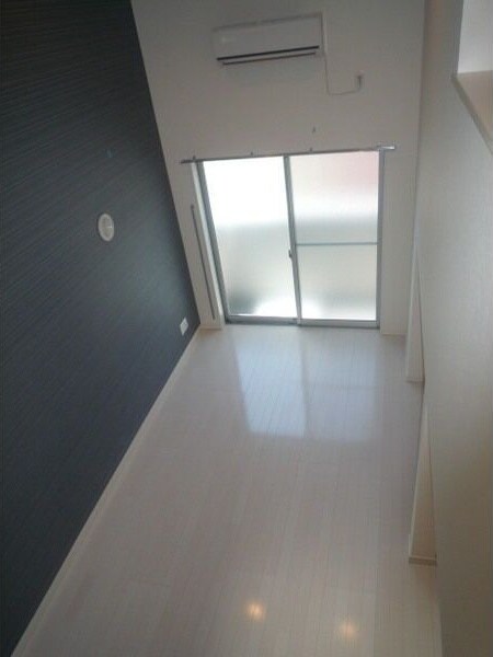 エムズガーデンの物件内観写真