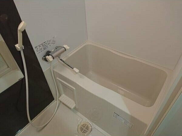 エムズガーデンの物件内観写真