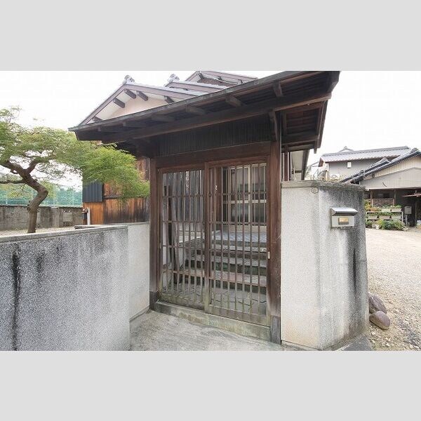 豊明市栄町貸家の物件外観写真