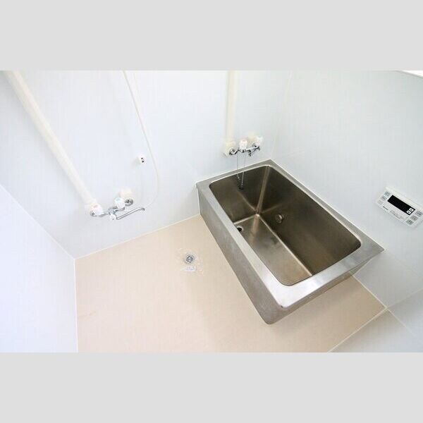 豊明市栄町貸家の物件内観写真