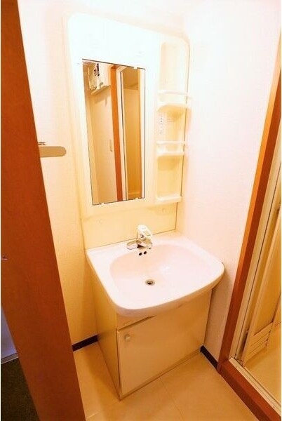 尾頭橋駅 徒歩10分 2階の物件内観写真