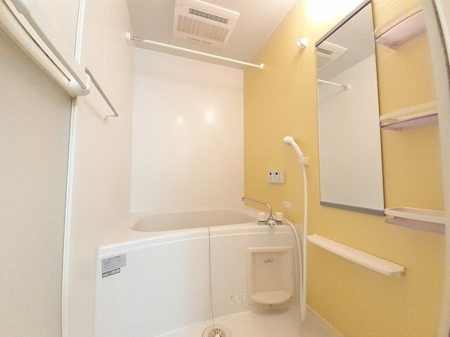 エテルノ　カーサの物件内観写真