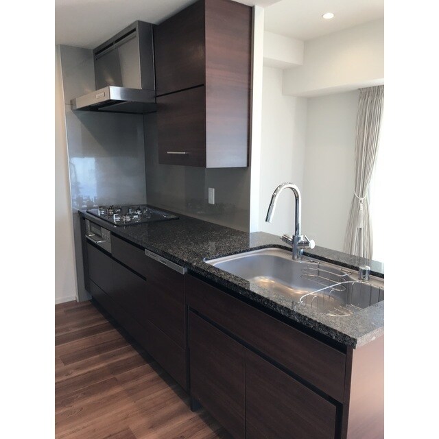 プラウドタワー名古屋栄の物件内観写真