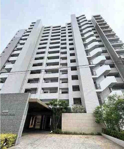 プラウド金山の物件外観写真