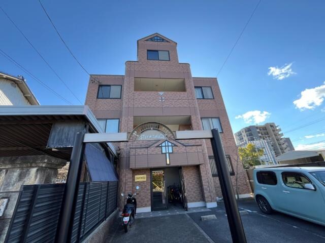 ステイタカダの物件外観写真