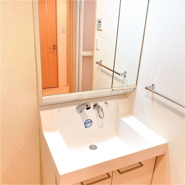 Espoir iの物件内観写真