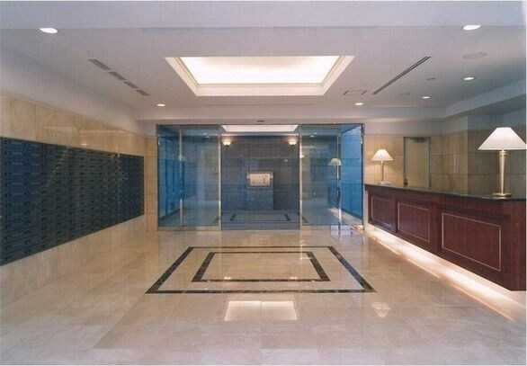 国際センター駅 徒歩3分 10階の物件内観写真