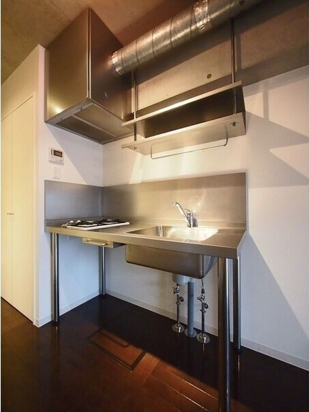 泉アパートメントの物件内観写真