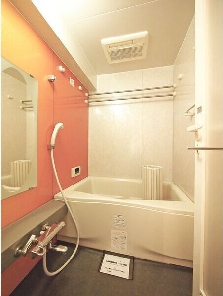 泉アパートメントの物件内観写真