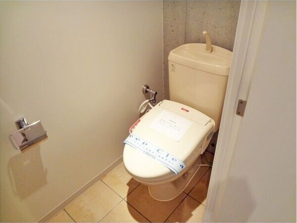 泉アパートメントの物件内観写真