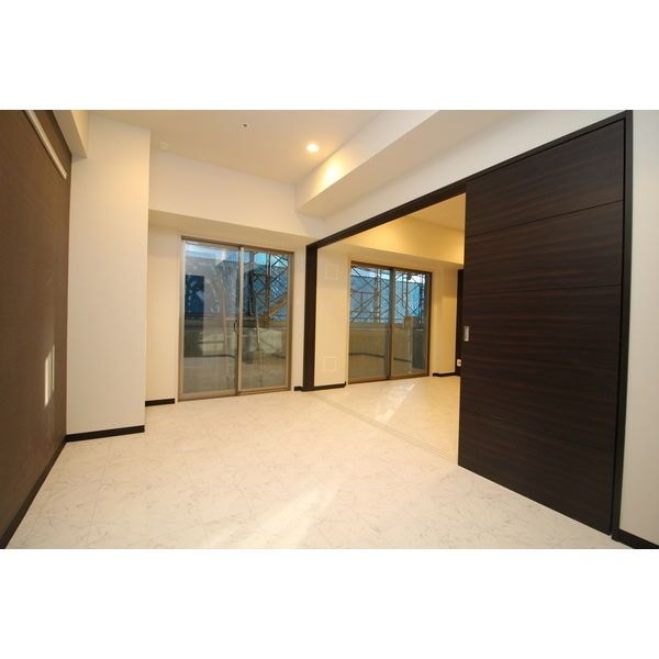 丸の内駅 徒歩10分 11階の物件内観写真