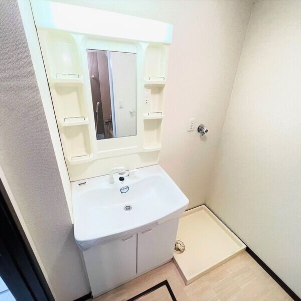 岩塚駅 徒歩5分 1階の物件内観写真