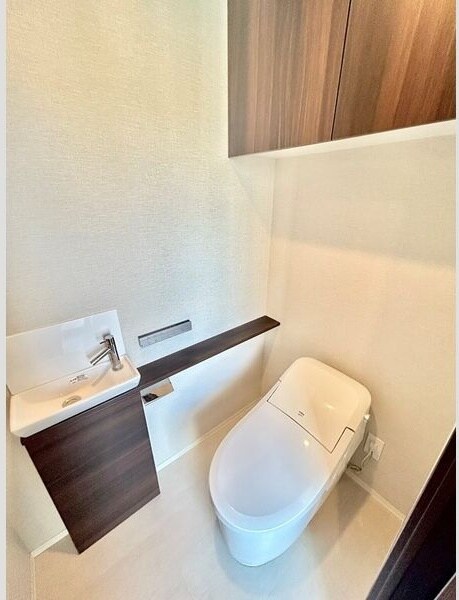 プラウドタワー名古屋伏見の物件内観写真