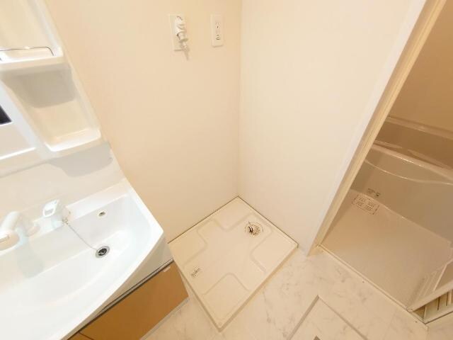 オ　ソレイユ呼続の物件内観写真