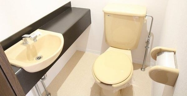 ビラ三秀山中の物件内観写真