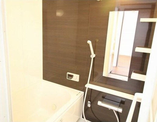 ビラ三秀山中の物件内観写真