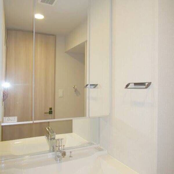 クリオラベルヴィ名古屋花の木の物件内観写真