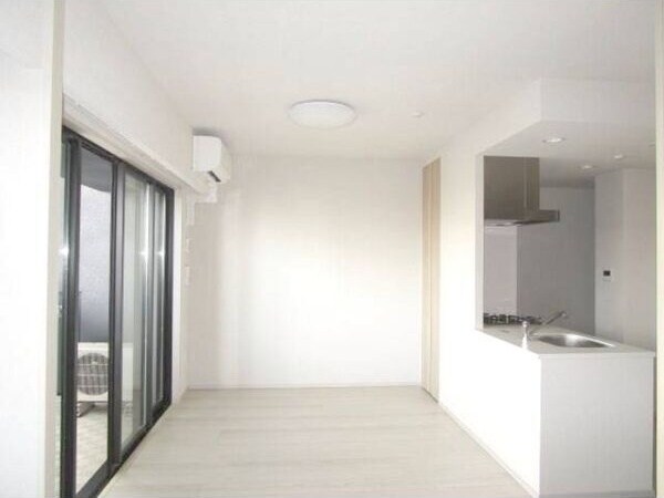 クリオラベルヴィ名古屋花の木の物件内観写真