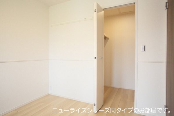 ヒカルサ名古屋港区大西Ⅱの物件内観写真