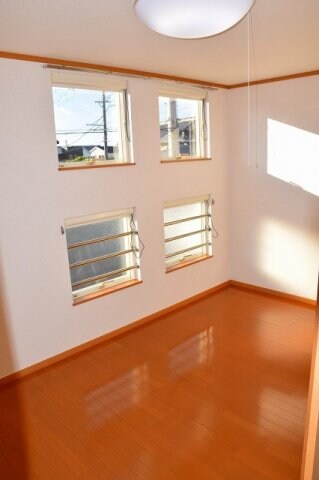 ノーヴァの物件内観写真