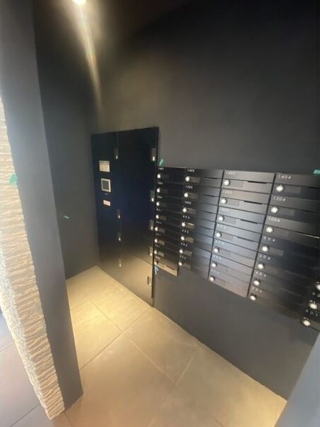 リシュドール川名駅の物件外観写真