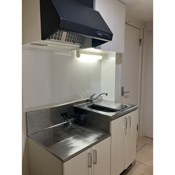 クレフラスト道徳駅前の物件内観写真