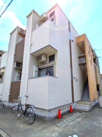 ハーモニーテラス清水Ⅳの物件外観写真