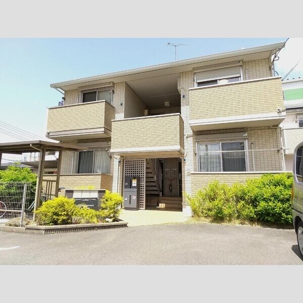 ヴィラ小曲輪の物件外観写真