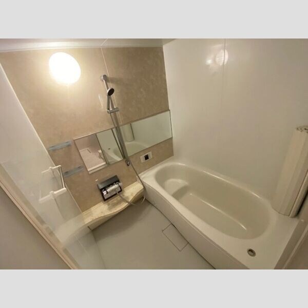 ヴィラ小曲輪の物件内観写真