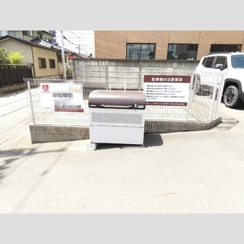 ヴィラ小曲輪の物件内観写真