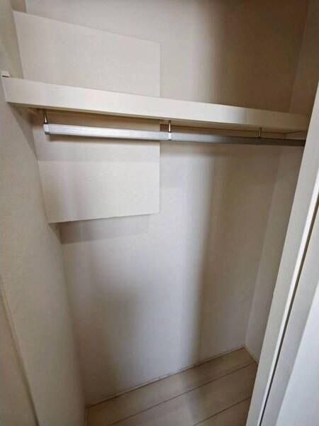 栄生駅 徒歩5分 2階の物件内観写真