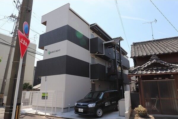 烏森駅 徒歩7分 1階の物件外観写真