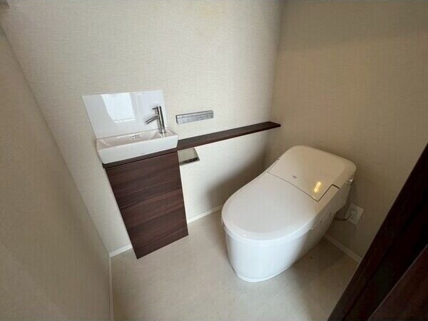 伏見駅 徒歩4分 19階の物件内観写真