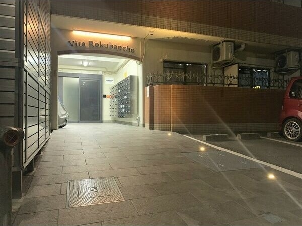 六番町駅 徒歩4分 8階の物件外観写真