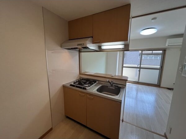 グランシャリオ長谷の物件内観写真