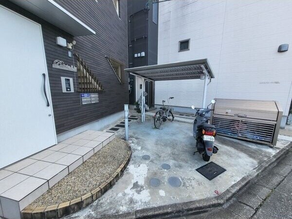 Patria高畑の物件内観写真