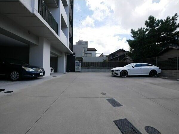 弥富通ライズの物件外観写真